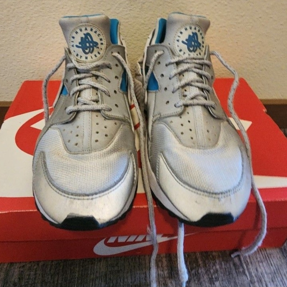 Nike Air Huarache Silver and Blue Sneakers